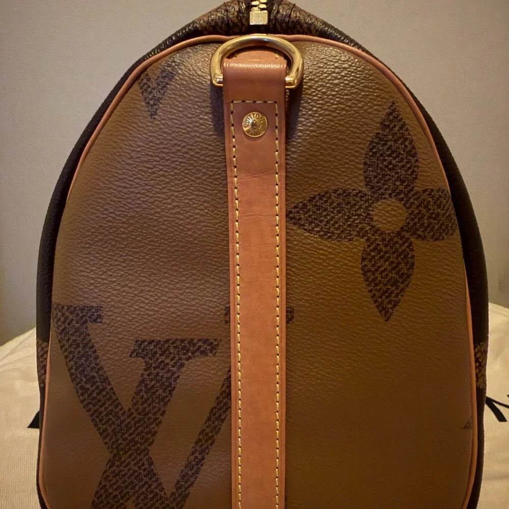 Louis Vuitton Speedy 30 Bandouliere Reverse Giant Monogram